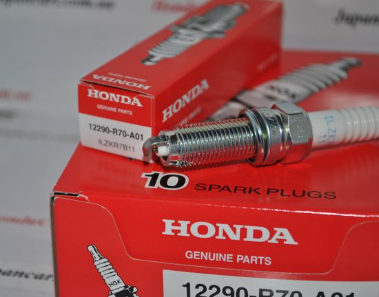 Свечи зажигания Honda 12290-R70-A01
