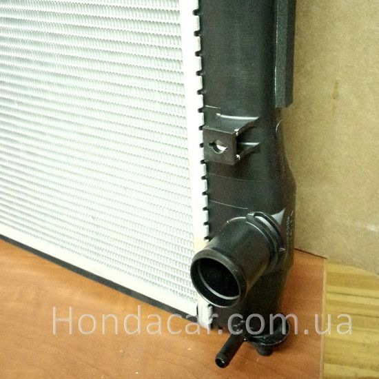 Радіатор двигуна Honda 19010-5BA-A01
