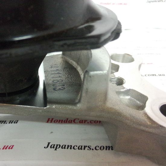 Подушка двигуна права нижня гідравлічна Honda 50820-SNB-J02
