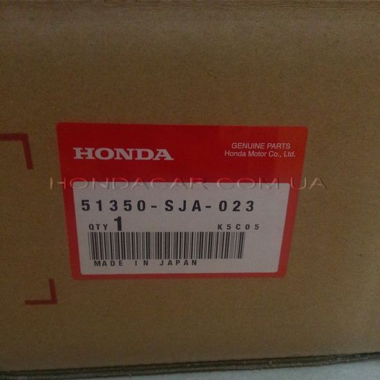 Рычаг передней подвески правый нижний Honda 51350-SJA-A01