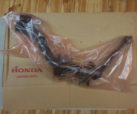 Рычаг задний продольный правый Honda 52370-S9A-A02