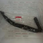 Кронштейн крепления переднего бампера правый Honda 71140-SNB-000 Кронштейн крепления переднего бампера правый Honda 71140-SNB-000