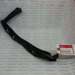 Кронштейн крепления переднего бампера левый Honda 71190-SNB-000 Кронштейн крепления переднего бампера левый Honda 71190-SNB-000