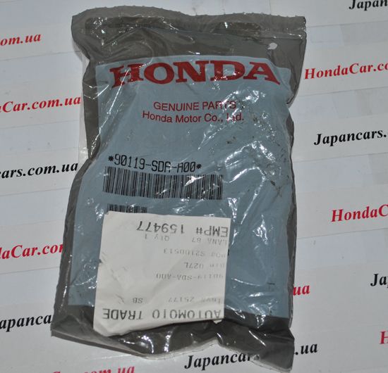 Болт крепления в передний рычаг Honda 90119-SDA-A00