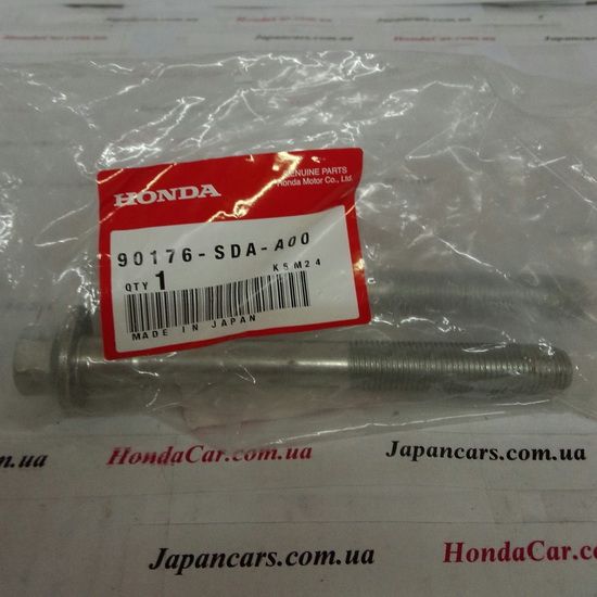 Болт крепления переднего подраминка Honda 90176-SDA-A00