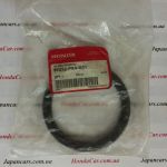 Сальник коленвала задний Honda 91214-P8A-A01 Сальник коленвала задний Honda 91214-P8A-A01
