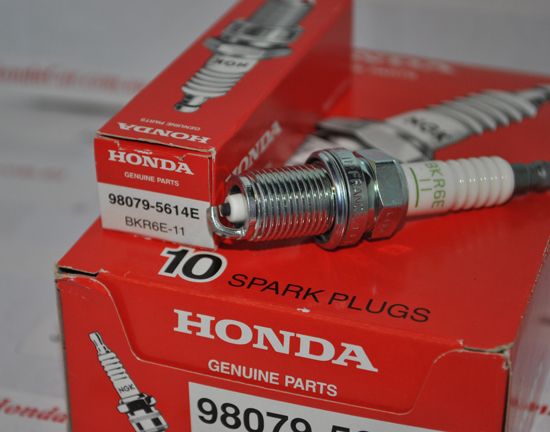 Свечи зажигания Honda 98079-5614E